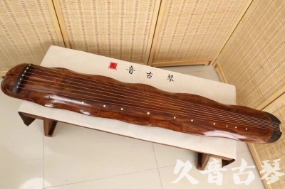 金普新区●久音古琴  ●今日推荐 20240621 【断纹蕉叶】